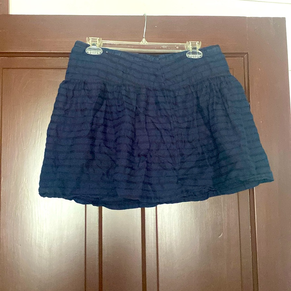 Navy strip Old Navy skirt from 2000’s good condition
